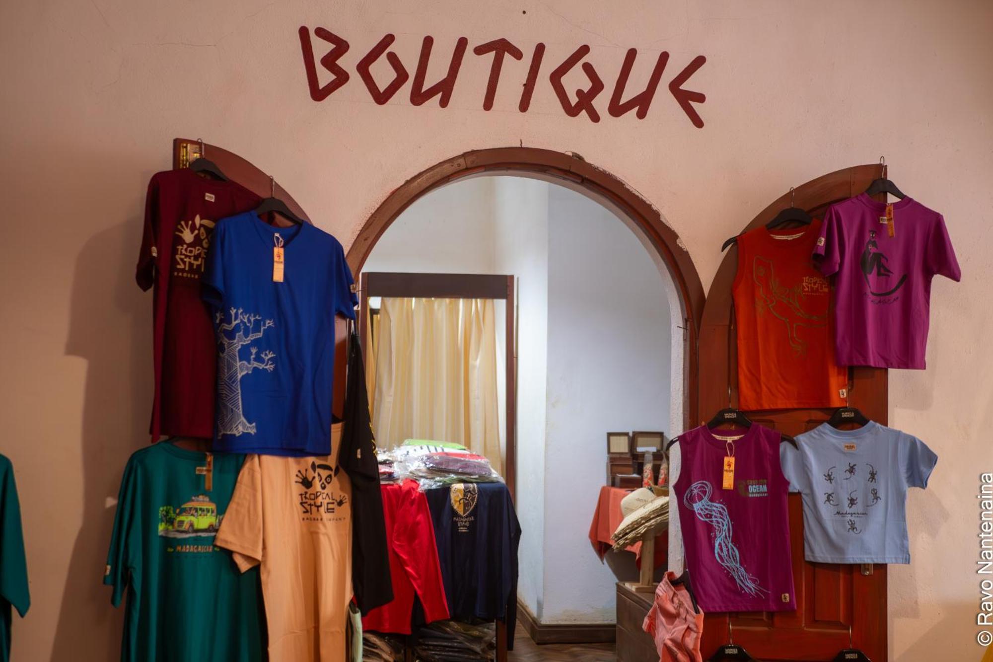 Hotel Olympe De Bemaraha Bekopaka Zewnętrze zdjęcie