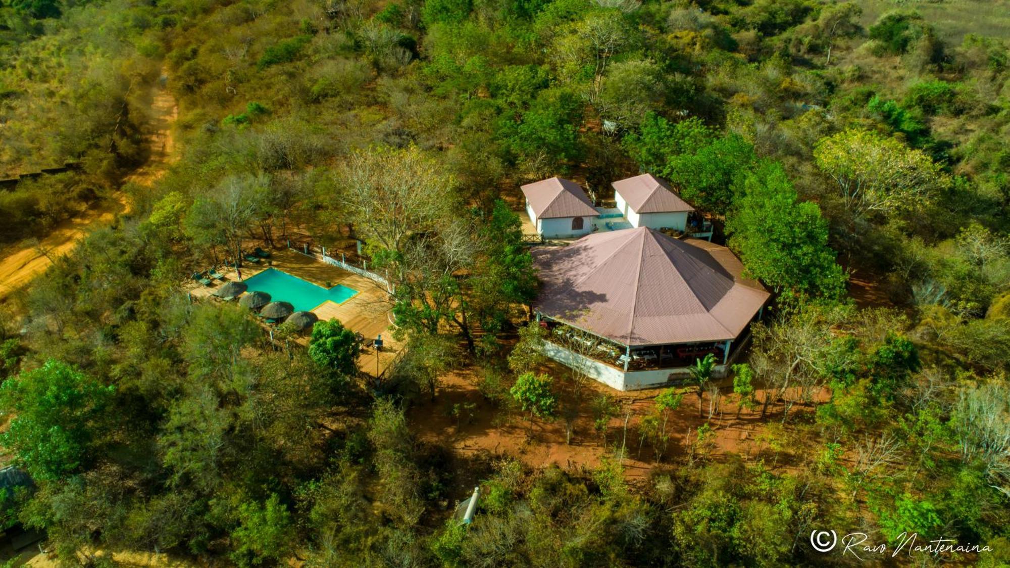 Hotel Olympe De Bemaraha Bekopaka Zewnętrze zdjęcie